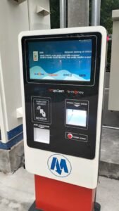 Solusi parkir otomatis Tap and Go Parking (Manless Cashless) dengan pembayaran elektronik E-Money, Brizzi, TapCash, Flash, dan QRIS NFC. Hubungi kami untuk informasi lebih lanjut!
