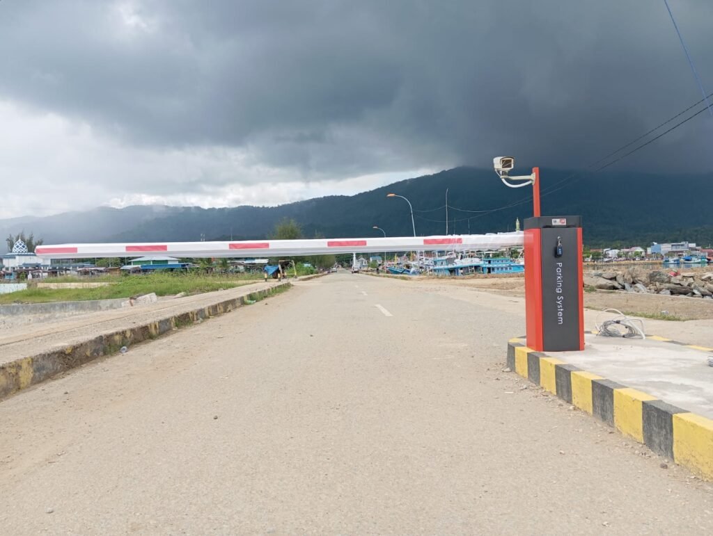 Progres Pemasangan Mesin Palang Parkir Sistem Semi Manless di Pelabuhan Kasipute Progres Pemasangan Mesin Palang Parkir Sistem Semi Manless di Pelabuhan Kasipute